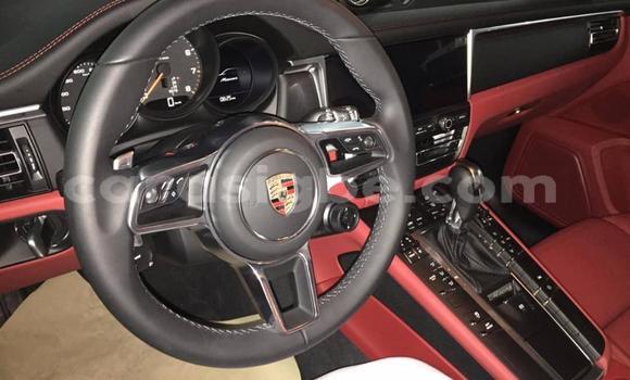 Acheter Occasion Voiture Porsche Macan Noir à Lomé, Togo