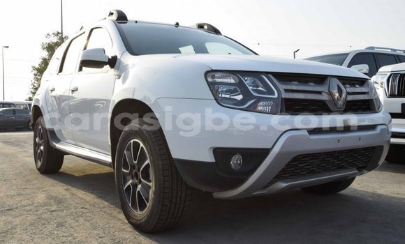Buy Import Renault Duster White Car in Import - Dubai in Togo