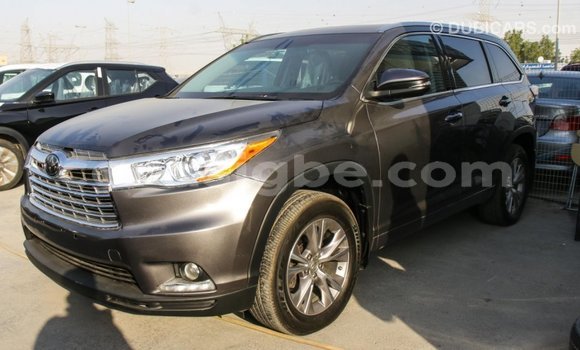 Acheter Import Voiture Toyota Highlander Autre à Import - Dubai, Togo Acheter Import Voiture Toyota Highlander Autre à Import - Dubai, Togo