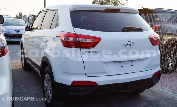 Acheter Import Voiture Hyundai Creta Blanc à Import - Dubai, Togo Acheter Import Voiture Hyundai Creta Blanc à Import - Dubai, Togo