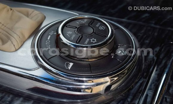 Acheter Import Voiture Nissan Patrol Noir à Import - Dubai, Togo Acheter Import Voiture Nissan Patrol Noir à Import - Dubai, Togo