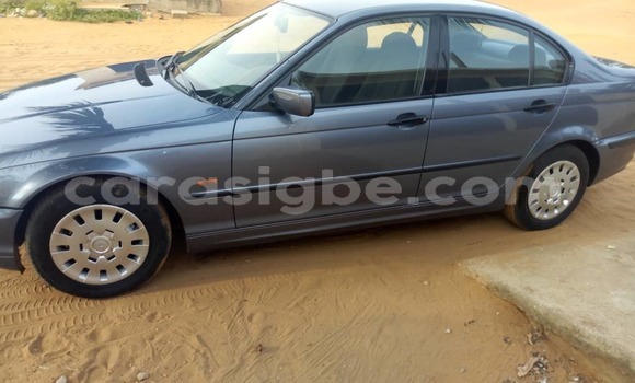 Acheter Occasion Voiture BMW 315 Bleu à Lomé, Togo Acheter Occasion Voiture BMW 315 Bleu à Lomé, Togo