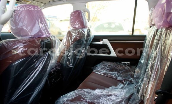 Buy Import Toyota Land Cruiser Black Car in Import - Dubai in Togo Buy Import Toyota Land Cruiser Black Car in Import - Dubai in Togo