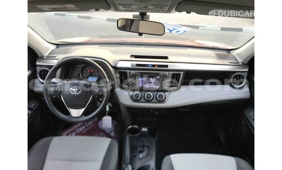 Acheter Import Voiture Toyota 4Runner Rouge à Import - Dubai, Togo Acheter Import Voiture Toyota 4Runner Rouge à Import - Dubai, Togo