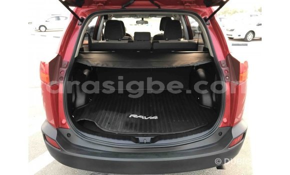 Acheter Import Voiture Toyota 4Runner Rouge à Import - Dubai, Togo Acheter Import Voiture Toyota 4Runner Rouge à Import - Dubai, Togo