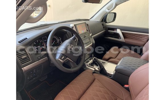 Buy Import Toyota Land Cruiser Black Car in Import - Dubai in Togo Buy Import Toyota Land Cruiser Black Car in Import - Dubai in Togo
