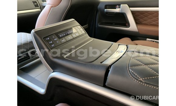 Buy Import Toyota Land Cruiser Black Car in Import - Dubai in Togo Buy Import Toyota Land Cruiser Black Car in Import - Dubai in Togo