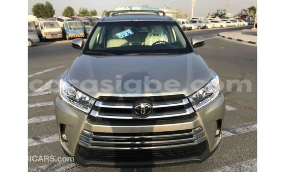 Acheter Import Voiture Toyota Highlander Autre à Import - Dubai, Togo Acheter Import Voiture Toyota Highlander Autre à Import - Dubai, Togo