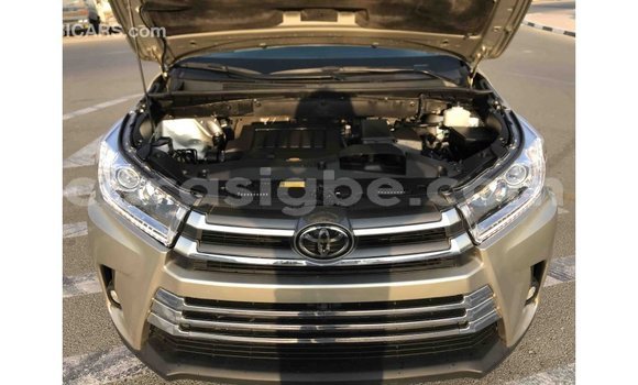 Acheter Import Voiture Toyota Highlander Autre à Import - Dubai, Togo Acheter Import Voiture Toyota Highlander Autre à Import - Dubai, Togo