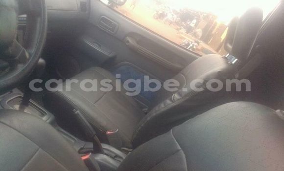 Acheter Occasion Voiture Toyota RAV4 Bleu à Adawlato, Togo Acheter Occasion Voiture Toyota RAV4 Bleu à Adawlato, Togo