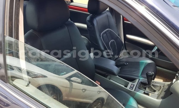 Acheter Occasion Voiture BMW 3200 Bleu à Lomé, Togo Acheter Occasion Voiture BMW 3200 Bleu à Lomé, Togo