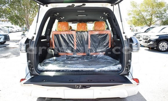 Buy Import Lexus LX White Car in Import - Dubai in Togo Buy Import Lexus LX White Car in Import - Dubai in Togo