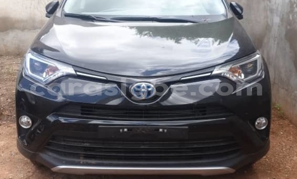 Acheter Occasion Voiture Toyota RAV4 Noir à Lomé, Togo Acheter Occasion Voiture Toyota RAV4 Noir à Lomé, Togo