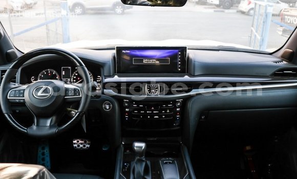 Acheter Import Voiture Lexus LX Bleu à Import - Dubai, Togo Acheter Import Voiture Lexus LX Bleu à Import - Dubai, Togo