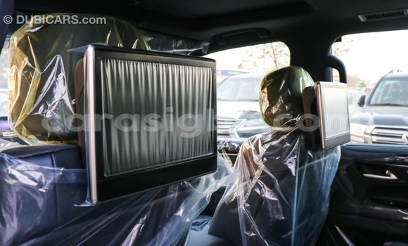 Acheter Import Voiture Lexus LX Bleu à Import - Dubai, Togo Acheter Import Voiture Lexus LX Bleu à Import - Dubai, Togo