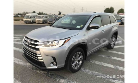 Acheter Import Voiture Toyota Highlander Autre à Import - Dubai, Togo Acheter Import Voiture Toyota Highlander Autre à Import - Dubai, Togo