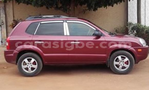 Acheter Occasion Voiture Hyundai Tucson Rouge à Adawlato au Togo Acheter Occasion Voiture Hyundai Tucson Rouge à Adawlato au Togo