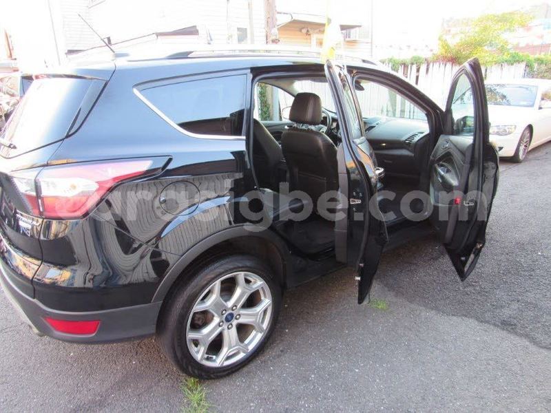 Big with watermark ford escape togo lom%c3%a9 4802