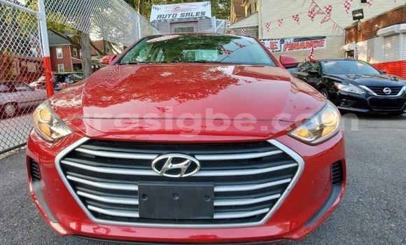 Buy Used Hyundai Sonata Red Car in Lome in Togo Buy Used Hyundai Sonata Red Car in Lome in Togo