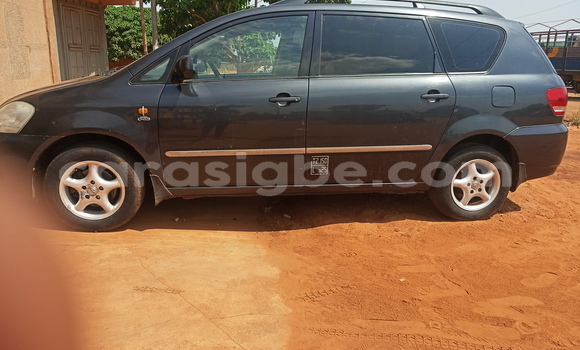 Acheter Occasion Voiture Toyota Avensis Verso Noir à Lomé, Maritime Acheter Occasion Voiture Toyota Avensis Verso Noir à Lomé, Maritime