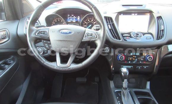 Acheter Occasion Voiture Ford Escape Noir à Lomé, Togo Acheter Occasion Voiture Ford Escape Noir à Lomé, Togo