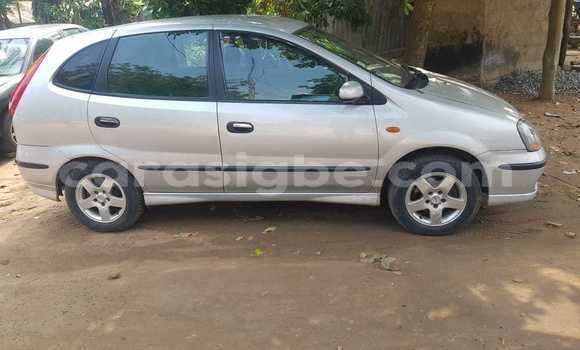 Acheter Occasion Voiture Nissan Almera Tino Gris à Lomé, Togo Acheter Occasion Voiture Nissan Almera Tino Gris à Lomé, Togo