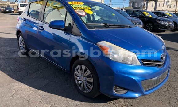 Acheter Occasion Voiture Toyota Yaris Bleu à Adawlato, Togo Acheter Occasion Voiture Toyota Yaris Bleu à Adawlato, Togo