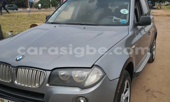 Acheter Occasion Voiture BMW X3 Gris à Lomé, Togo Acheter Occasion Voiture BMW X3 Gris à Lomé, Togo