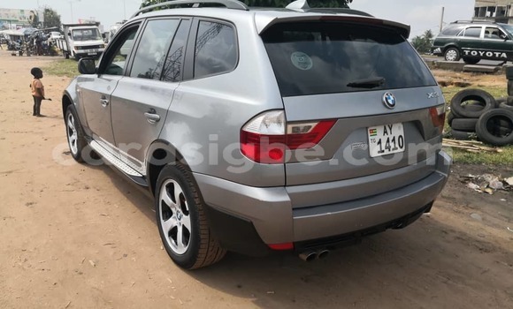 Acheter Occasion Voiture BMW X3 Gris à Lomé, Togo Acheter Occasion Voiture BMW X3 Gris à Lomé, Togo