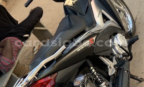 Acheter Neuf Moto Honda ACE CB 125 Noir à Lomé, Togo Acheter Neuf Moto Honda ACE CB 125 Noir à Lomé, Togo