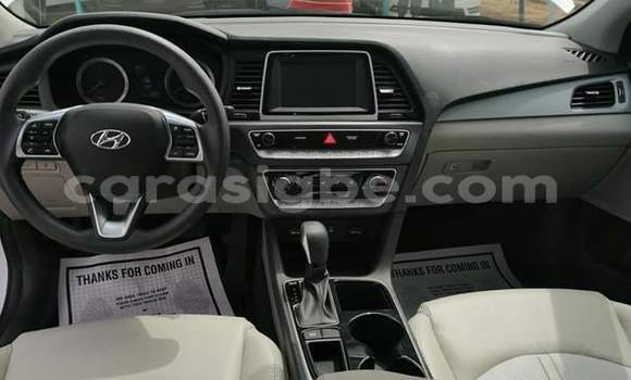 Buy Import Hyundai Sonata White Car in Lome in Togo Buy Import Hyundai Sonata White Car in Lome in Togo