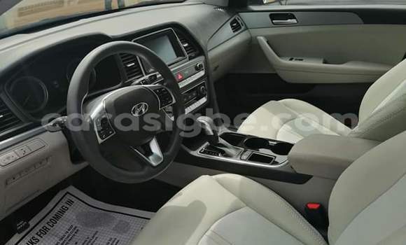 Buy Import Hyundai Sonata White Car in Lome in Togo Buy Import Hyundai Sonata White Car in Lome in Togo