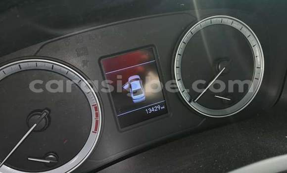 Buy Import Hyundai Sonata White Car in Lome in Togo Buy Import Hyundai Sonata White Car in Lome in Togo