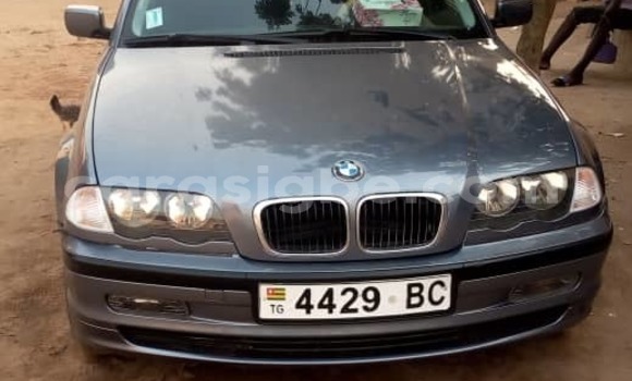 Acheter Occasion Voiture BMW 3200 Bleu à Lomé, Togo Acheter Occasion Voiture BMW 3200 Bleu à Lomé, Togo