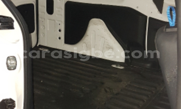 Acheter Occasion Utilitaire Citroen Berlingo Blanc à Dékon, Togo Acheter Occasion Utilitaire Citroen Berlingo Blanc à Dékon, Togo