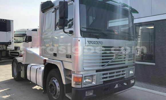 Buy Used Volvo F10 Silver Truck in Lome in Togo Buy Used Volvo F10 Silver Truck in Lome in Togo