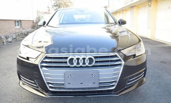 Acheter Occasion Voiture Audi A4 Noir à Lomé, Togo