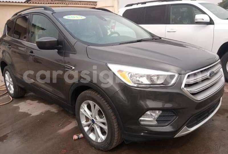 Big with watermark ford escape togo lom%c3%a9 4890