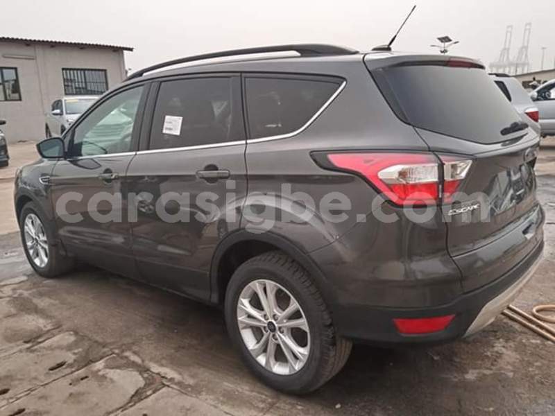 Big with watermark ford escape togo lom%c3%a9 4890