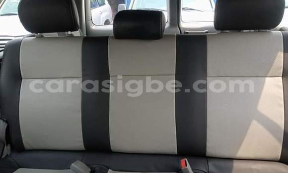 Buy Import Toyota Land Cruiser Green Car in Lome in Togo Buy Import Toyota Land Cruiser Green Car in Lome in Togo