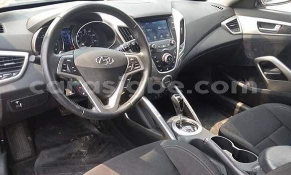 Acheter Import Voiture Hyundai Veloster Bleu à Lomé, Togo Acheter Import Voiture Hyundai Veloster Bleu à Lomé, Togo