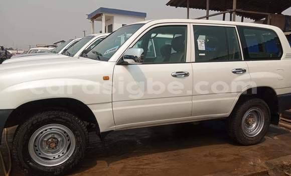 Acheter Occasion Voiture Toyota Land Cruiser Vert à Lomé, Maritime Acheter Occasion Voiture Toyota Land Cruiser Vert à Lomé, Maritime