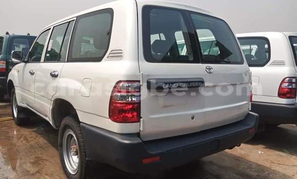 Acheter Occasion Voiture Toyota Land Cruiser Vert à Lomé, Maritime Acheter Occasion Voiture Toyota Land Cruiser Vert à Lomé, Maritime