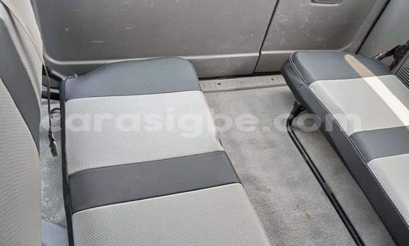 Acheter Occasion Voiture Toyota Land Cruiser Vert à Lomé, Maritime Acheter Occasion Voiture Toyota Land Cruiser Vert à Lomé, Maritime