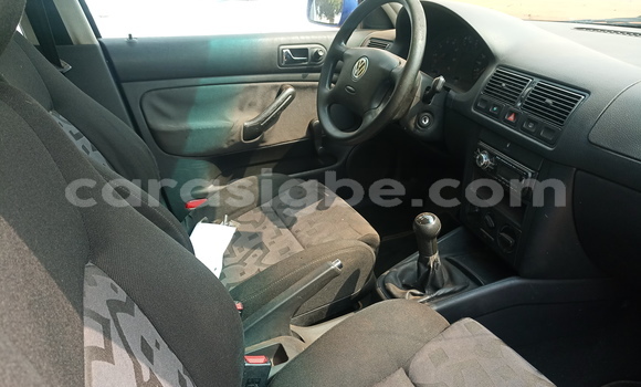 Acheter Occasion Voiture Volkswagen Golf Bleu à Lomé, Togo Acheter Occasion Voiture Volkswagen Golf Bleu à Lomé, Togo