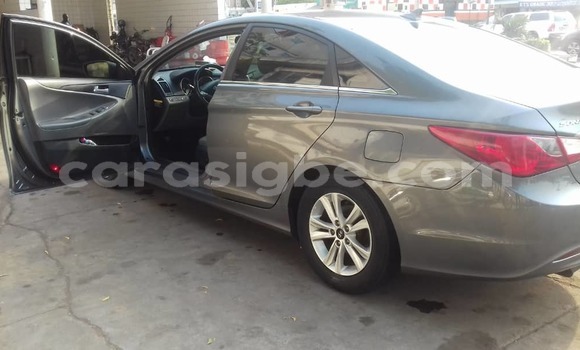 Acheter Occasion Voiture Hyundai Sonata Gris à Lomé, Togo Acheter Occasion Voiture Hyundai Sonata Gris à Lomé, Togo