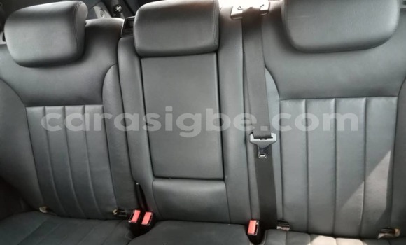 Acheter Occasion Voiture Mercedes‒Benz ML–Class Marron à Lomé, Togo Acheter Occasion Voiture Mercedes‒Benz ML–Class Marron à Lomé, Togo