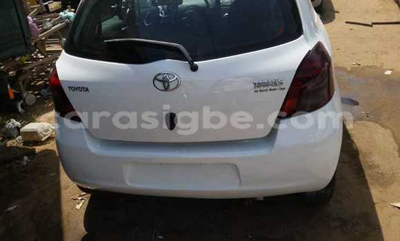 Acheter Occasion Voiture Toyota Yaris Blanc à Lomé, Maritime Acheter Occasion Voiture Toyota Yaris Blanc à Lomé, Maritime