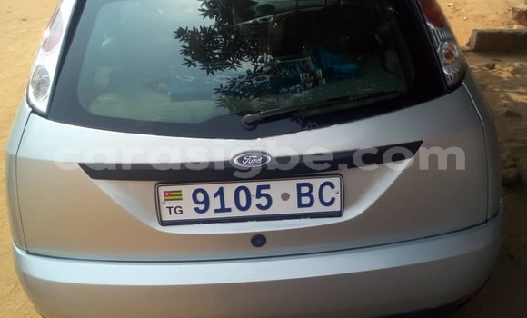 Acheter Occasion Voiture Ford Focus Vert à Lomé, Togo Acheter Occasion Voiture Ford Focus Vert à Lomé, Togo