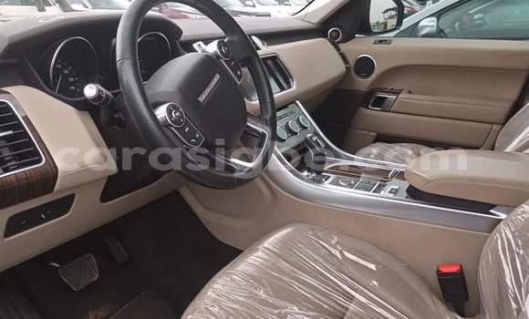 Acheter Occasion Voiture Land Rover Range Rover Sport Rouge à Lomé, Maritime Acheter Occasion Voiture Land Rover Range Rover Sport Rouge à Lomé, Maritime